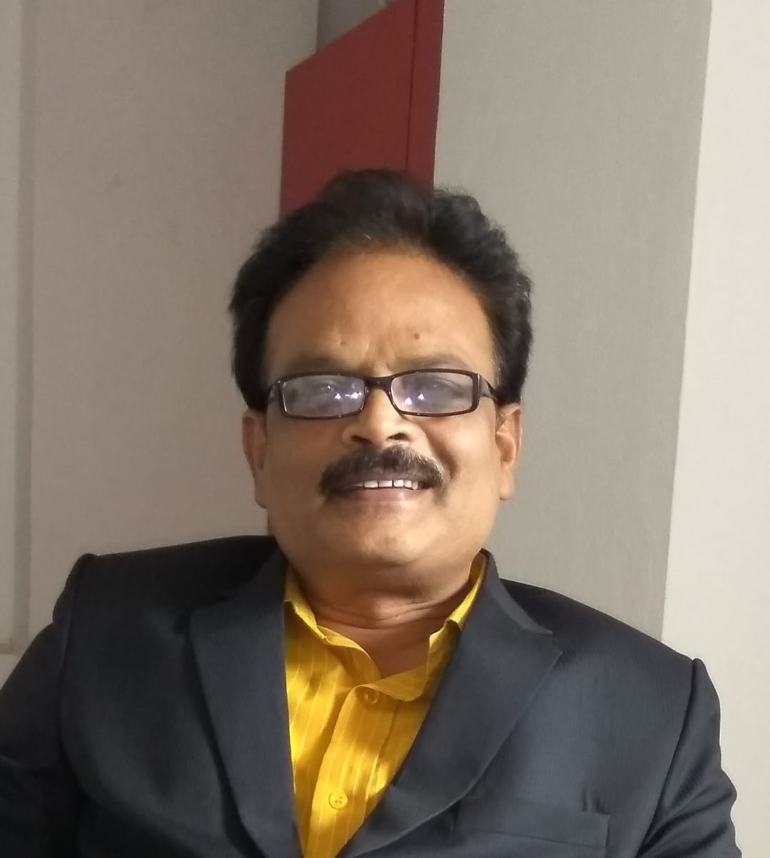 Navigation bar avatar